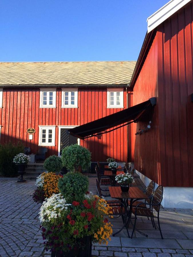 Hovde Gard Hotel Brekstad Exterior foto